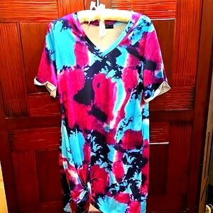 Vibrant Tie-Dye V-Neck Women's Dress